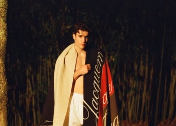 除了UGG，冬日的时髦精还能穿什么又保暖又特别